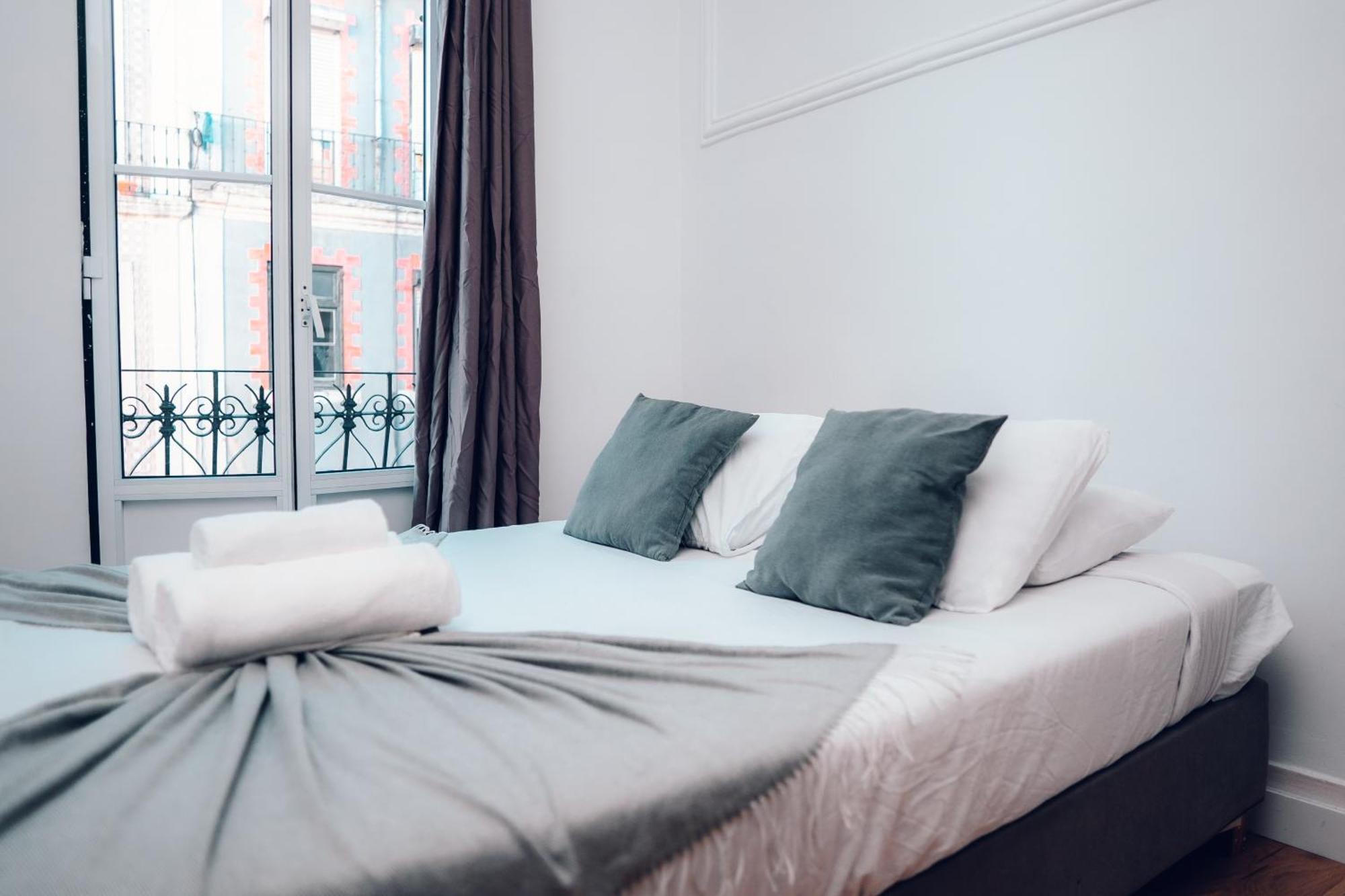 Guest House Arroios Rooms Lisbon Exterior photo